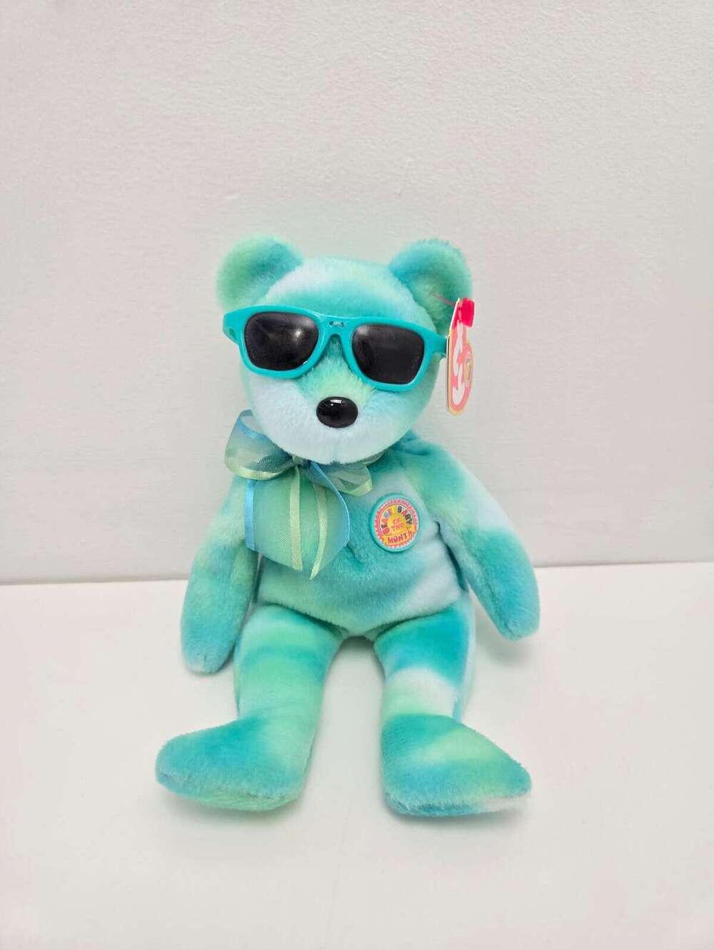 Ty Beanie Baby “Picnic” the Blue Bear wearing Sunglasses